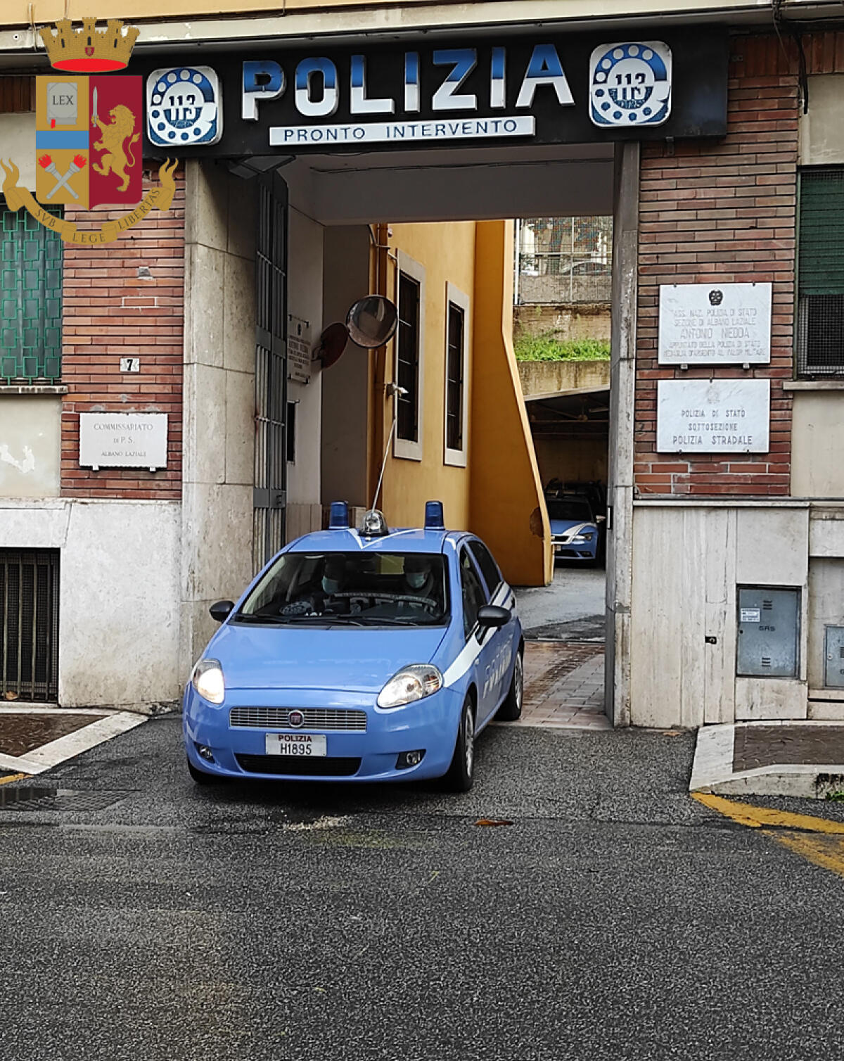 Armato di pistola rapinò una farmacia di Albano lo scorso 22 Novembre: 64enne di Anzio in manette. - 