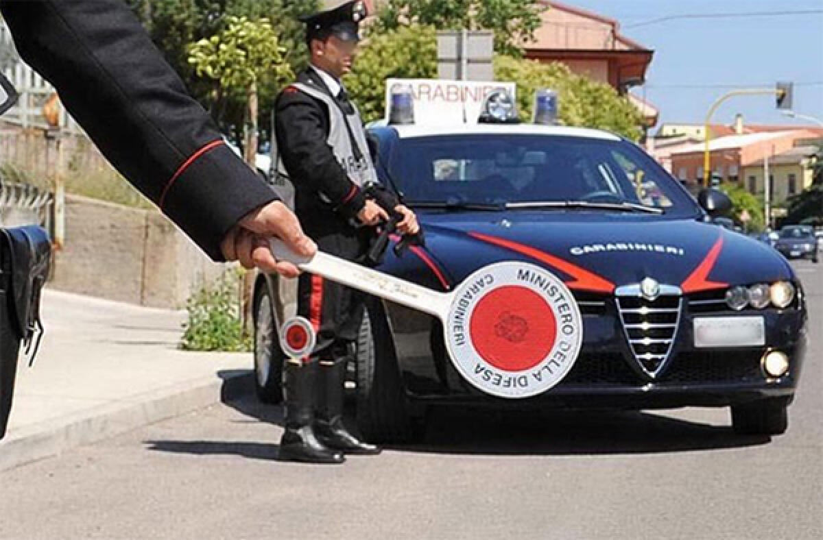 Accolta in casa, deruba il proprietario durante il sonno: 24enne denuncata - 