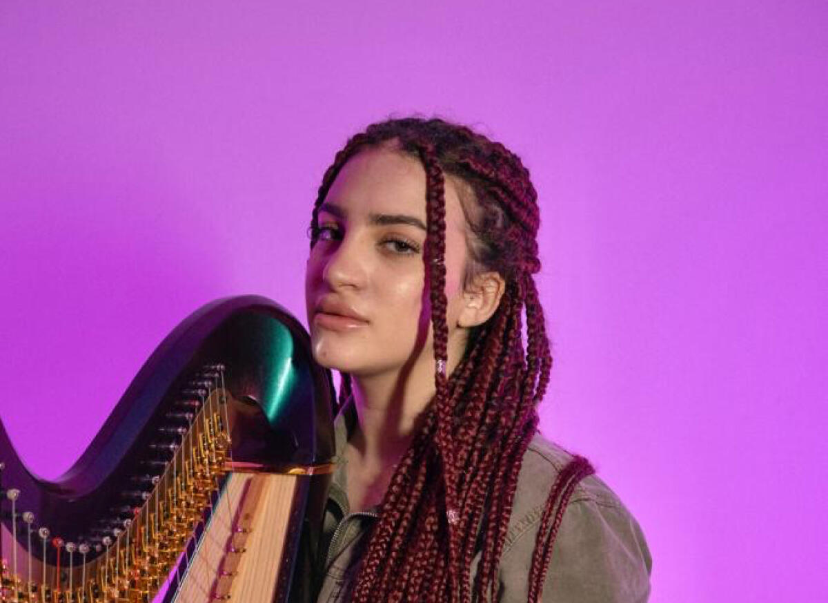 Martedì 19 Dicembre su Rai Uno la finale di “Sanremo Giovani”. Aprilia tifa Nausica! - 