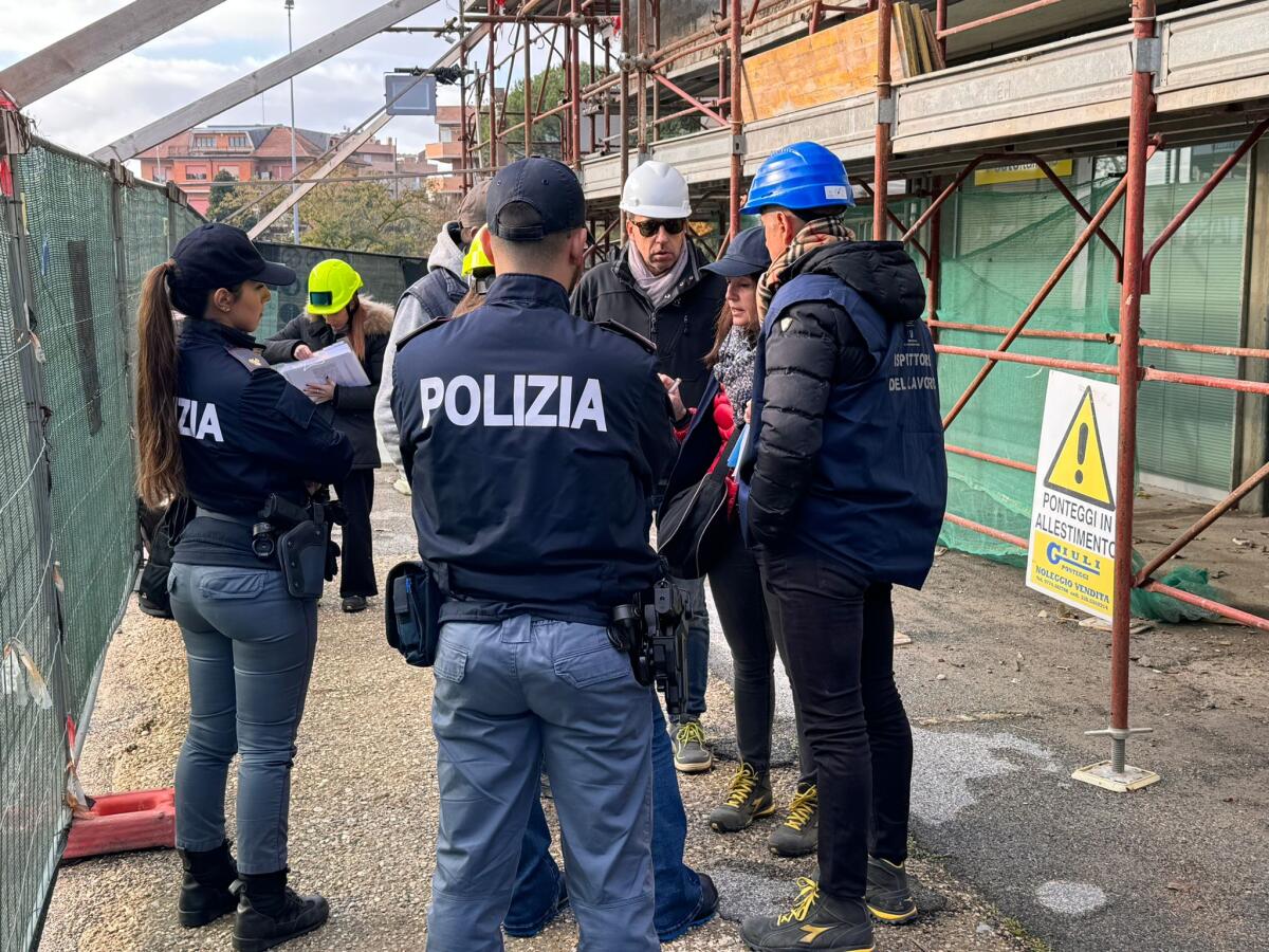 Controlli straordinari della Questura di Roma anche tra Anzio e Nettuno: un arresto per droga. Ispezioni in 6 sale giochi. - 