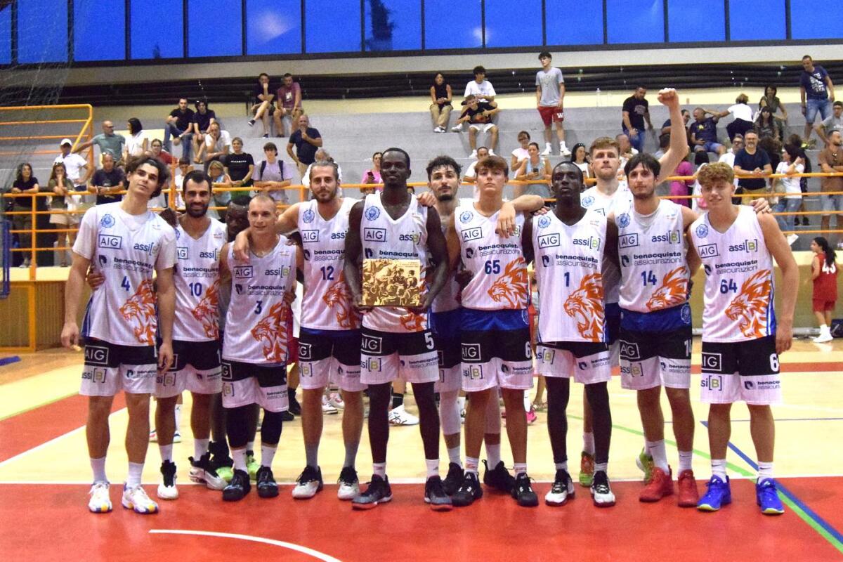 Basket A2 - Latina, dopo la sconfitta a Cremona, questa domenica affronta Cantù. - 