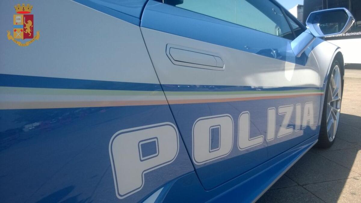 Con un cacciavite aveva ferito la moglie, intervenuta in difesa della nipotina: misura cautelare per un 64enne di Formia. - 