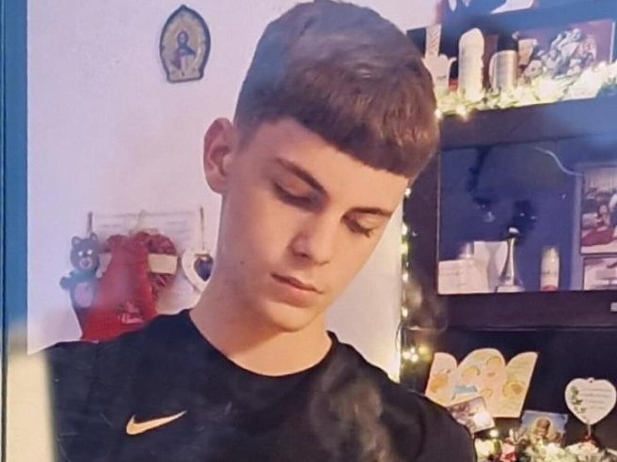 14enne ucciso per errore: fermato un 24enne - 