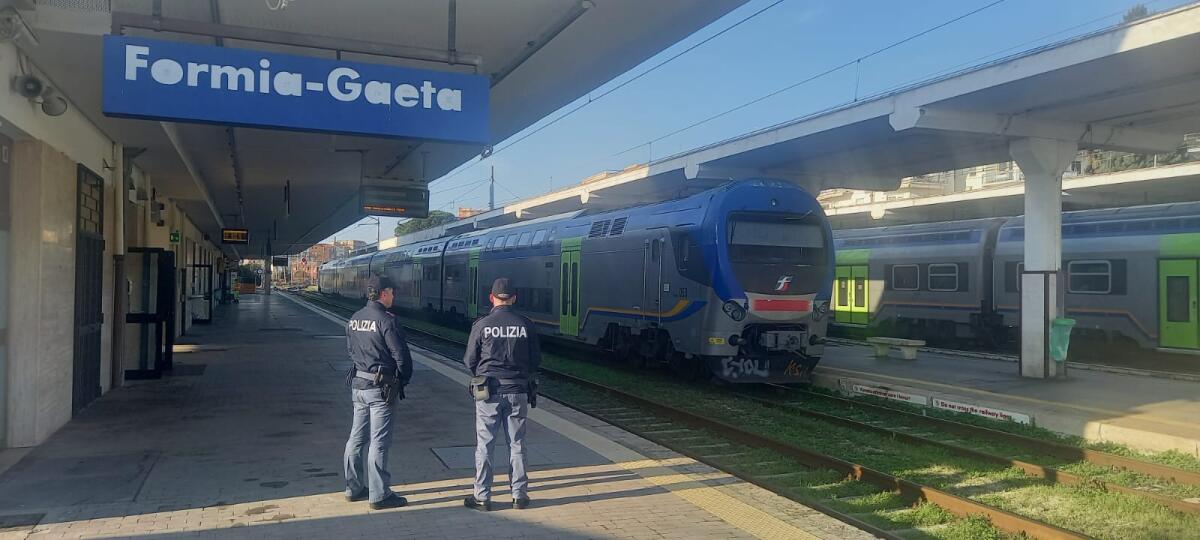 Fermato dalla Polfer alla stazione di Formia, di rientro da Napoli, viene trovato con 200 grammi di cocaina ed eroina. - 