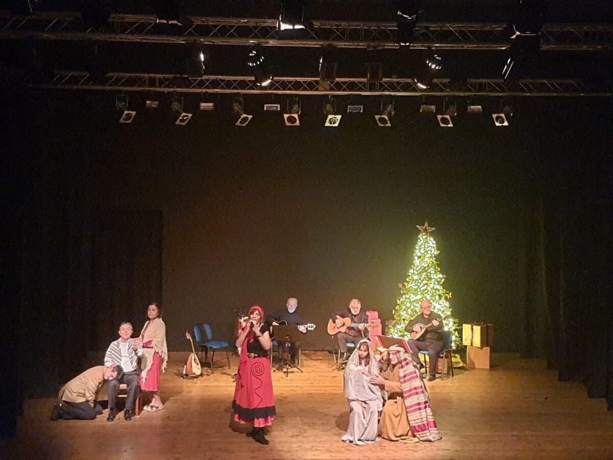 Aprilia, successo per lo spettacolo di beneficenza “Te piace ‘o presepio?” - 