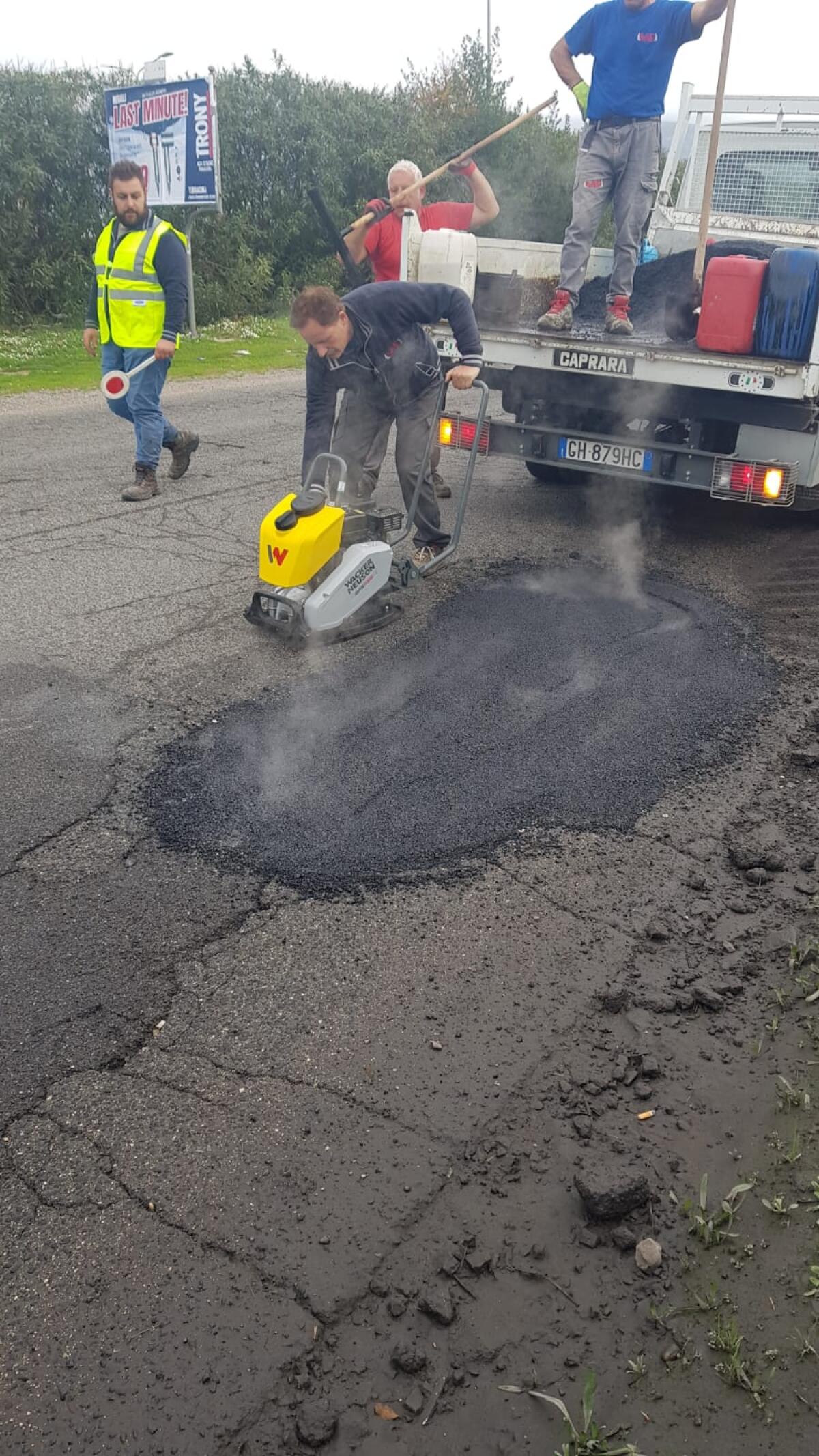 Sono partiti i primi interventi per la messa in sicurezza delle strade di Terracina - 