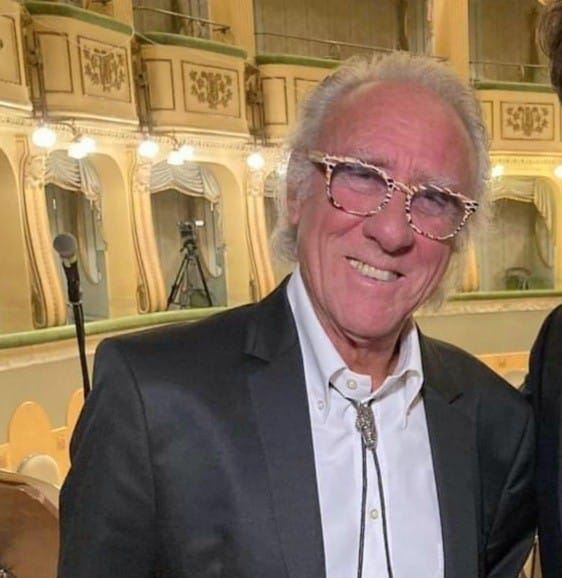 il Maestro Gianni Mazza