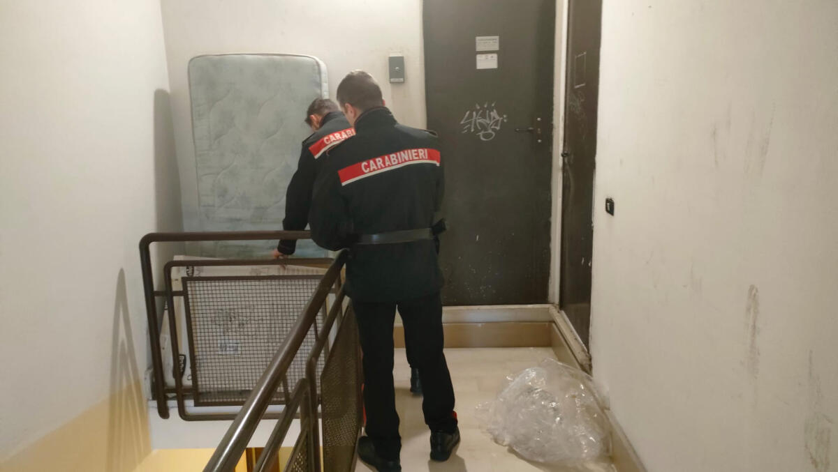 Occupazioni abusive e droga a Latina, i controlli - 