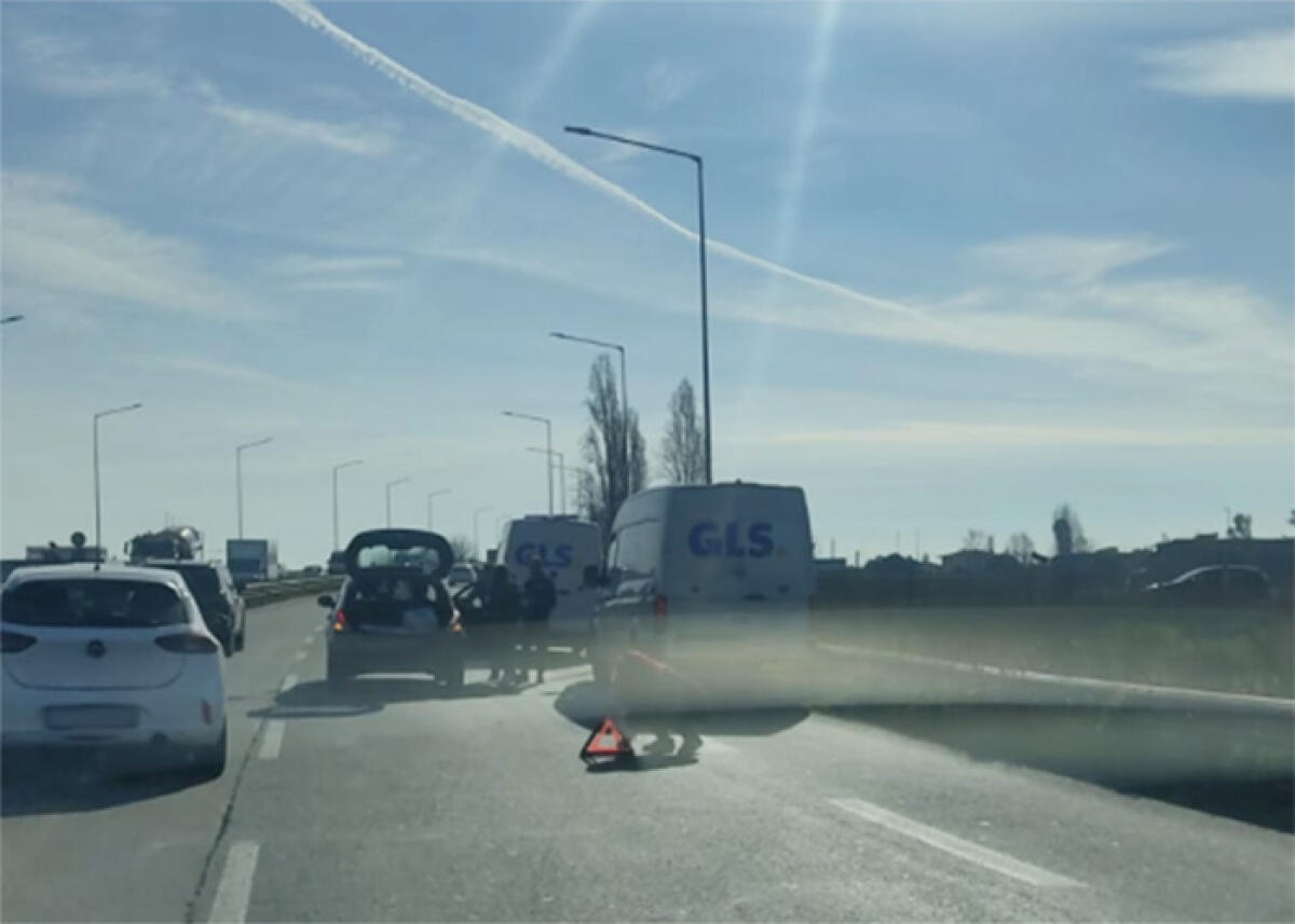 Altro incidente sulla Pontina, ad Aprilia, all’altezza dell’uscita per la Nettunense. - 