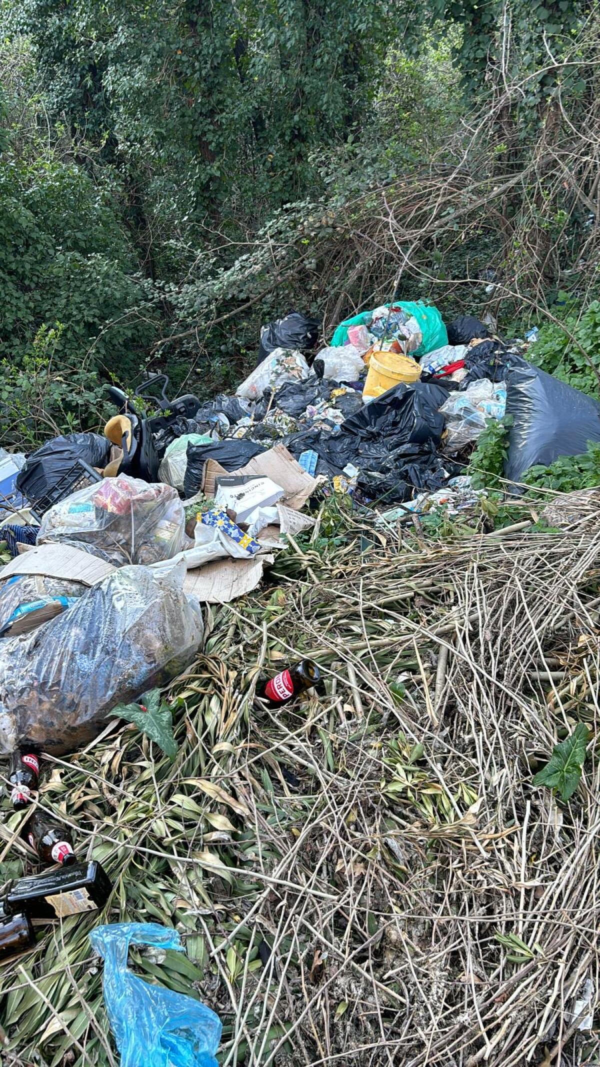 Aprilia, Ragusa:”Micro discariche abusive ovunque e mai rimosse, si intervenga” - 