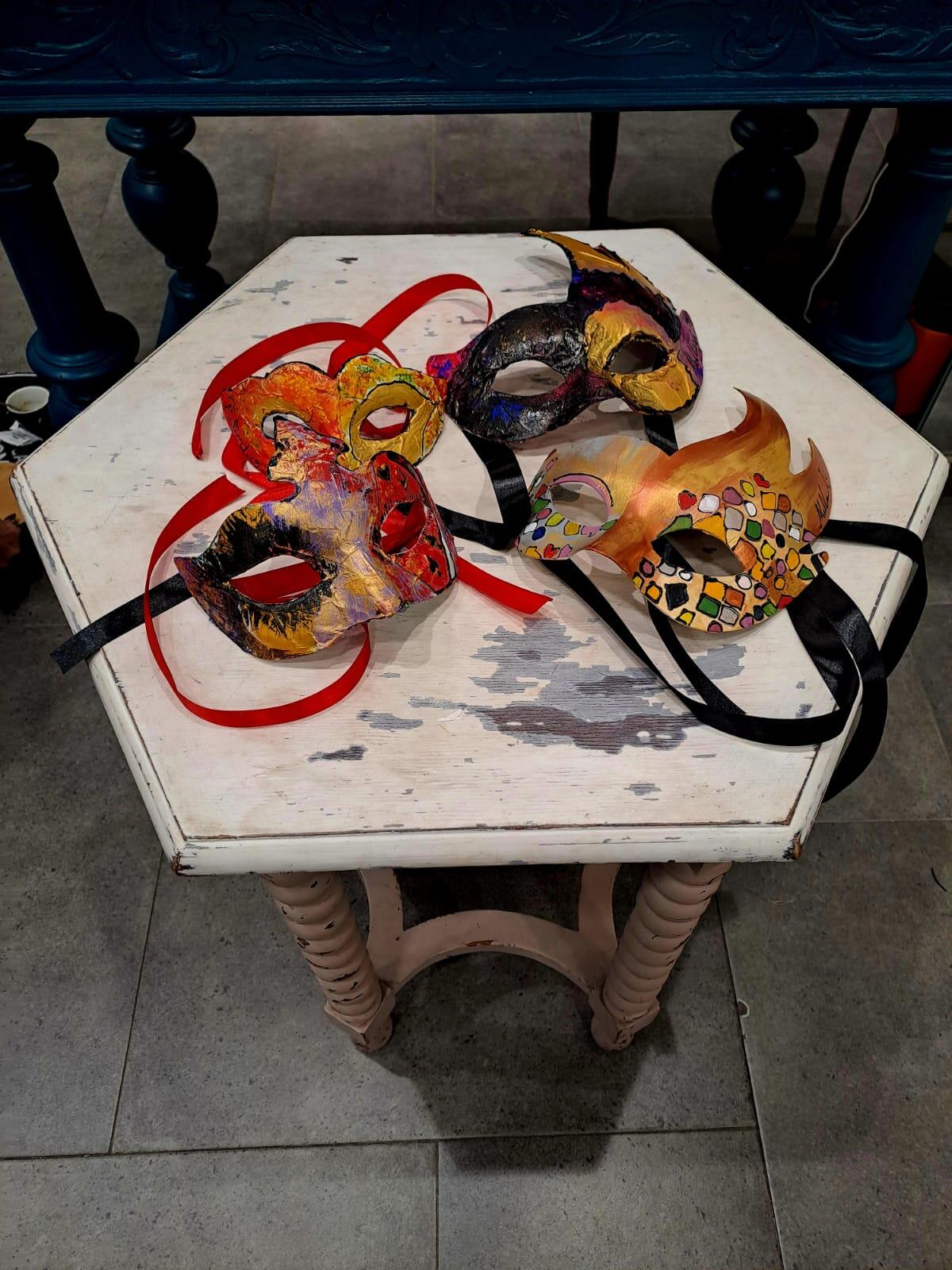 I colori dei Saturnali, la mostra collettiva ad Aprilia - 