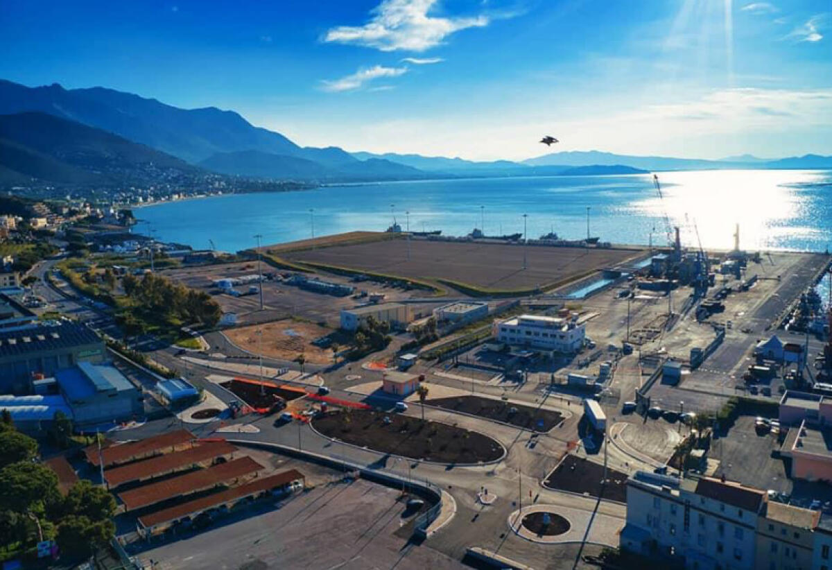 Le dogane di Aprilia e Gaeta tracciano il bilancio di un anno: scoperta evasione Iva per 47milioni di euro - 