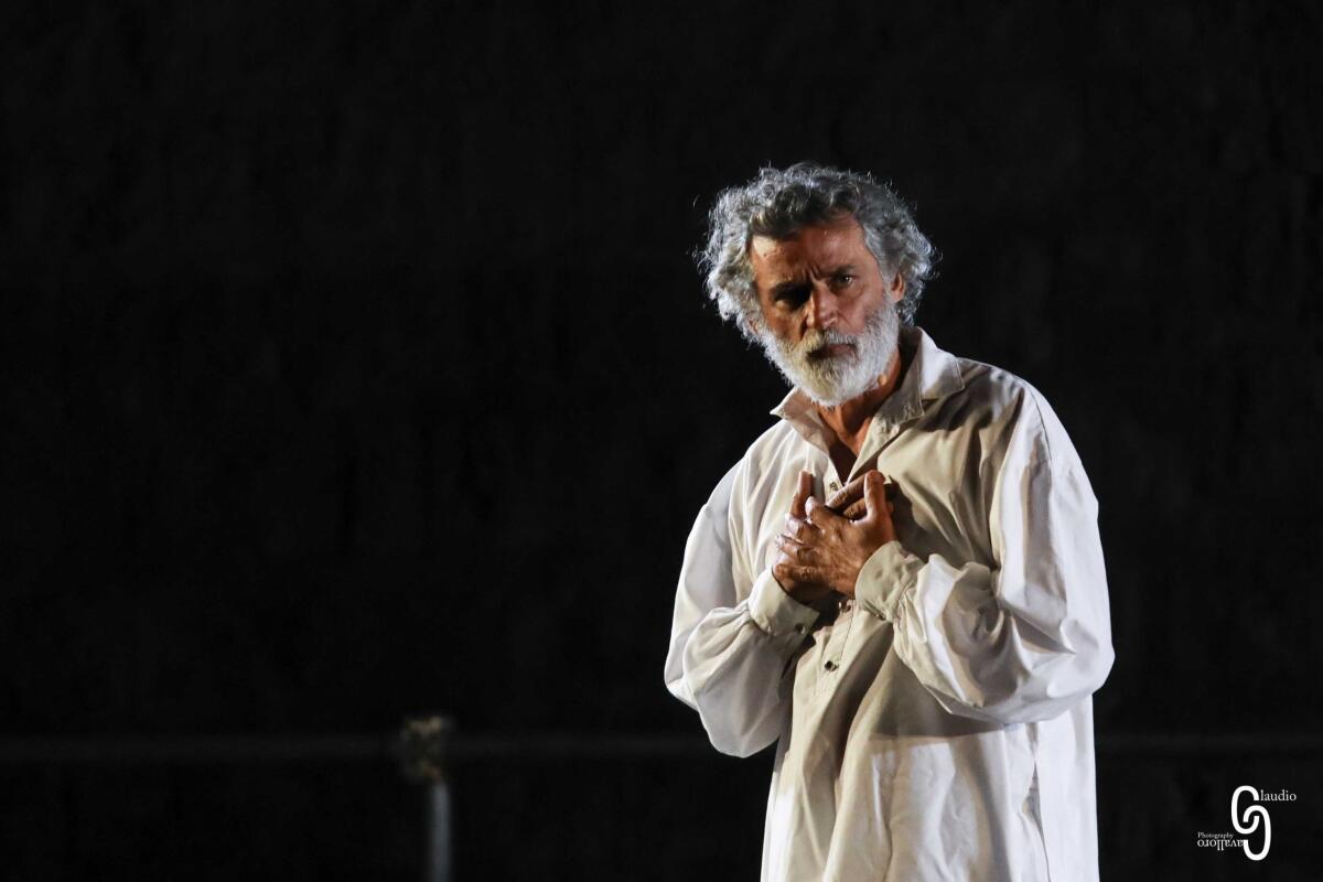 “Uno nessuno centomila”: Enrico Lo Verso in scena al Teatro Comunale “Gigi Proietti” di Priverno. - 
