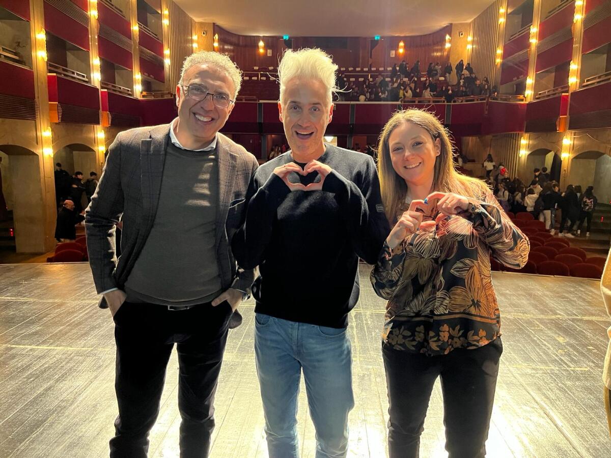 Il prof di fisica più famoso del web, Vincenzo Schettini, questa mattina al teatro D’Annunzio di Latina per un convegno. - 