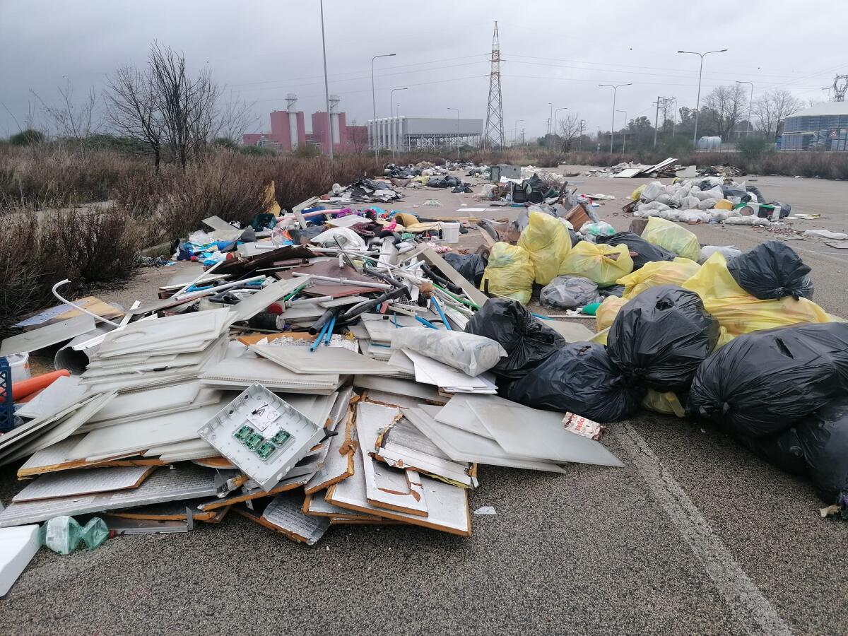 “Lo studio ERAS Lazio conferma danni alla salute per chi vive vicino a inceneritori e discariche. Rocca dica da che parte sta” - 
