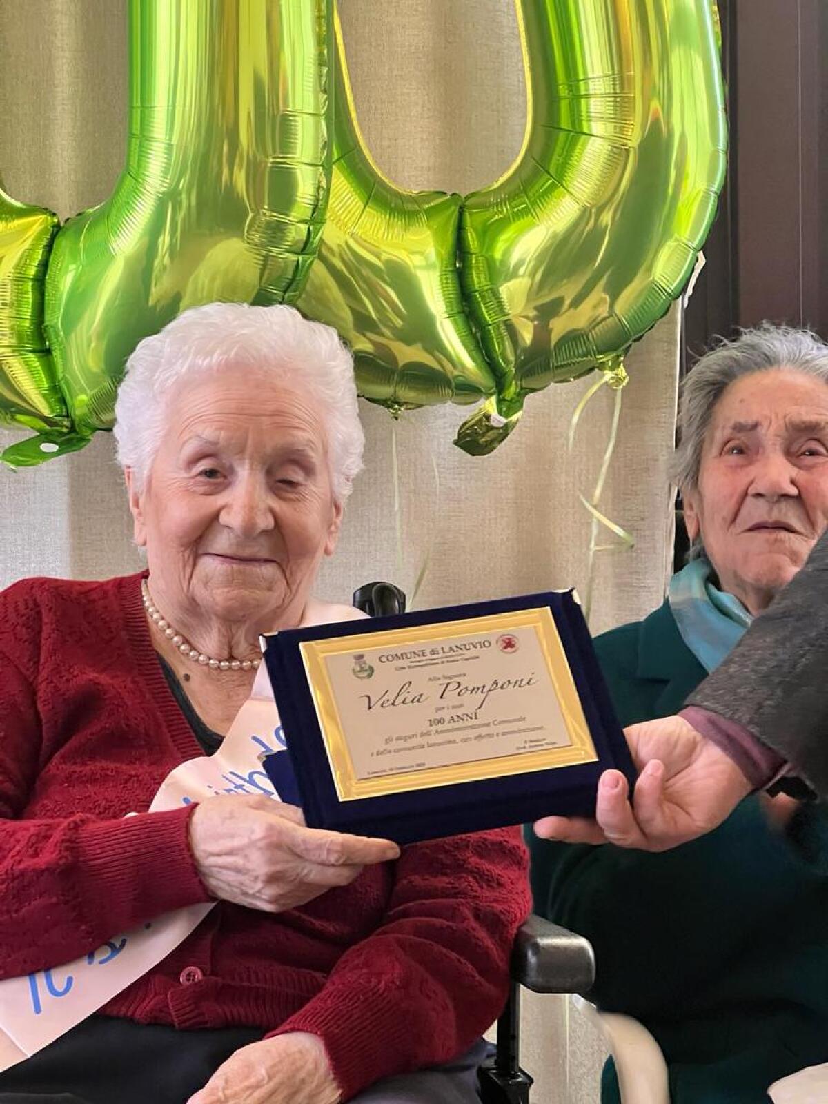 La città di Lanuvio festeggia i 100 anni della signora Velia Pomponi. - 