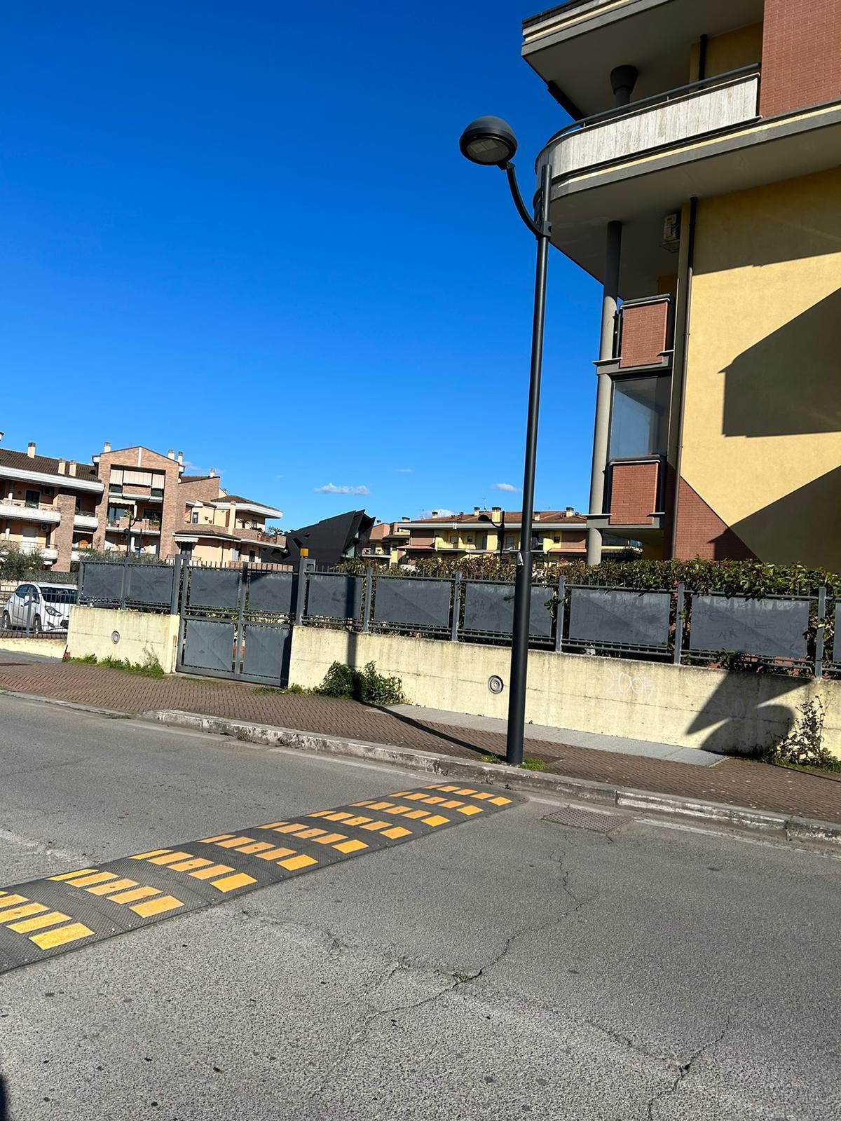 Aumentano i dossi ad Aprilia: installati anche in via delle Regioni, via Fermi, via Bulgaria e via Fossignano - 