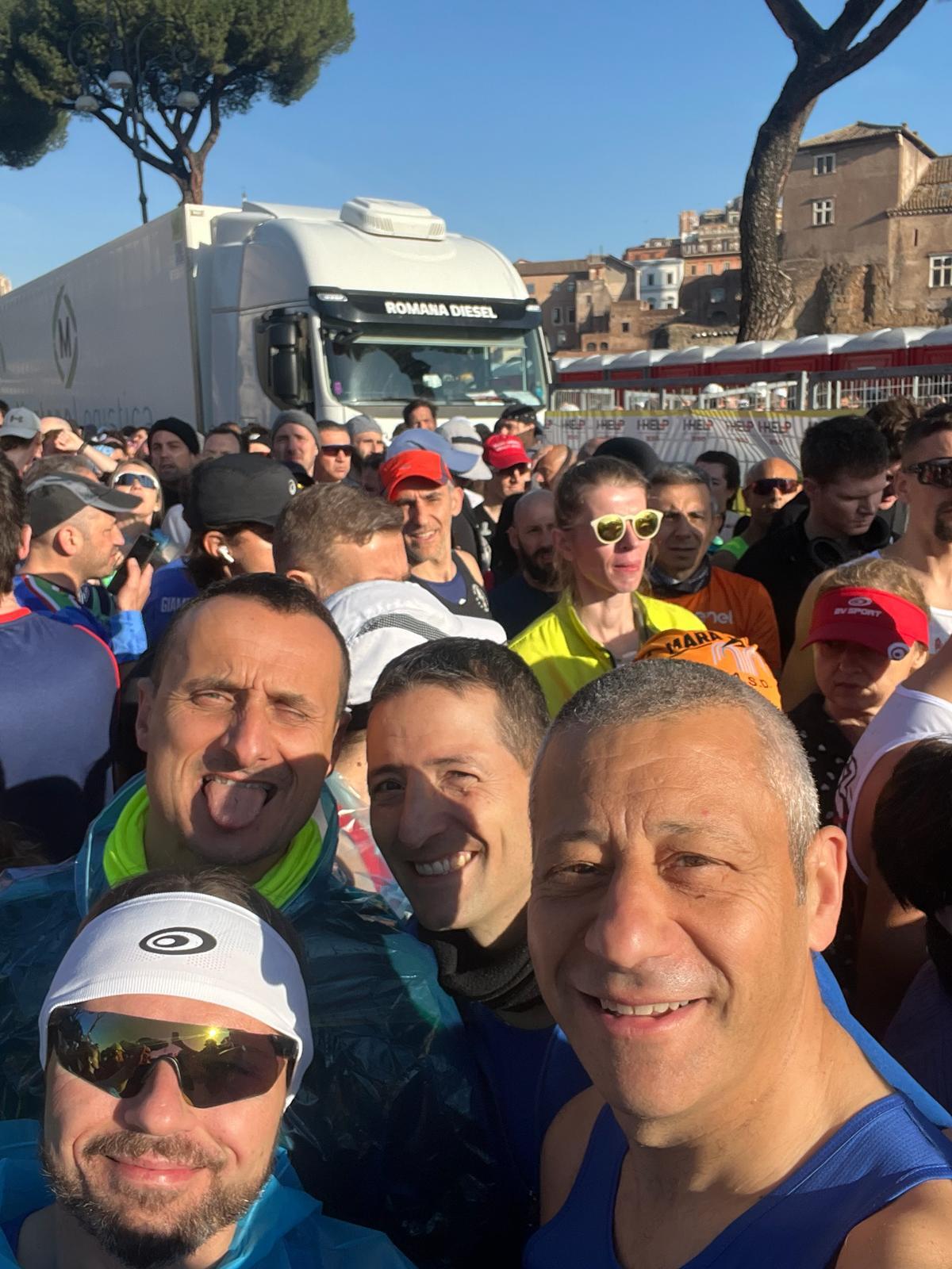 Anche gli atleti della Podistica Aprilia alla 29esima edizione della Maratona di Roma. - 
