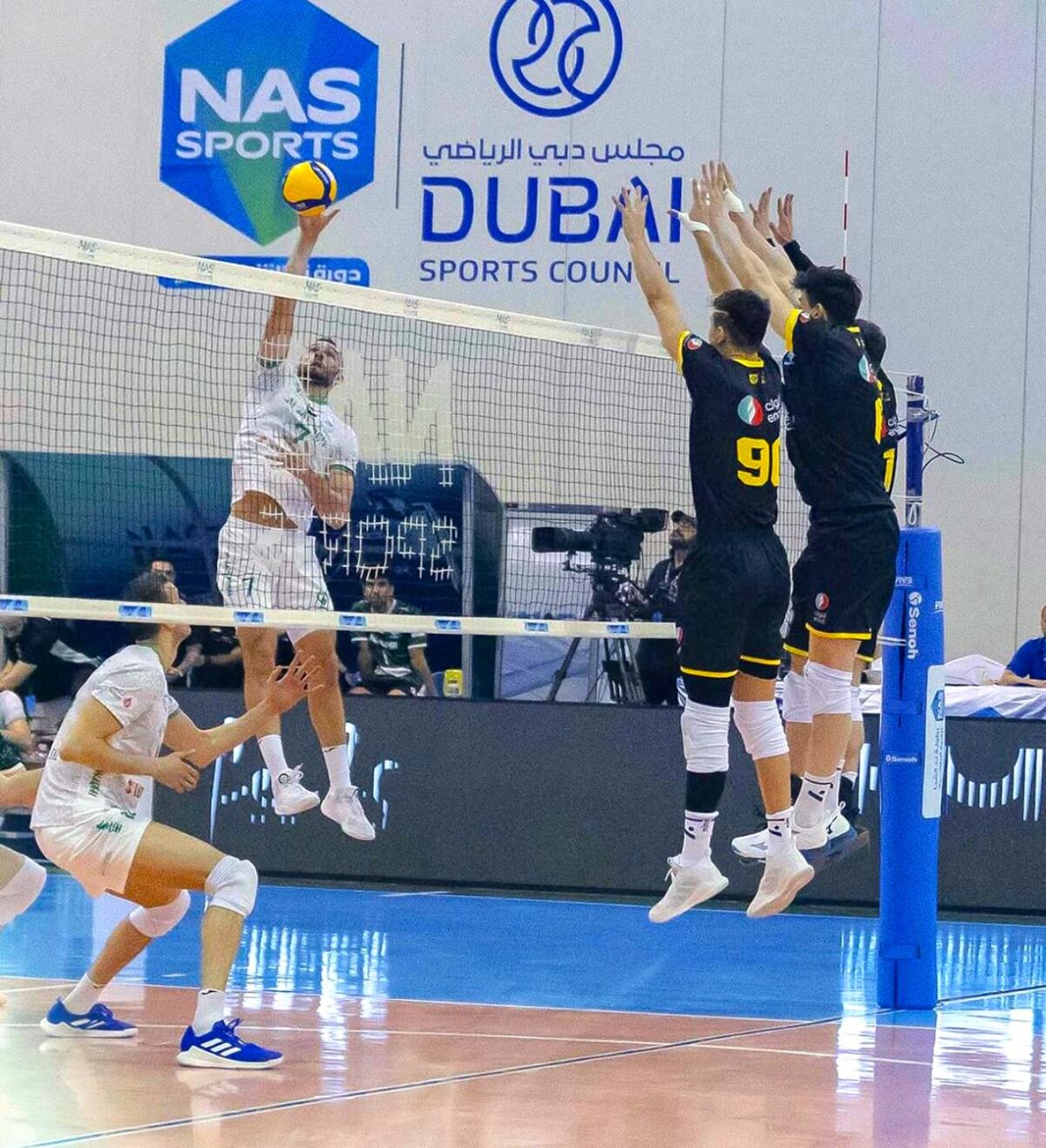 A Dubai il Cisterna Volley vince in tre set e si qualifica per la semifinale di questo venerdì. - 