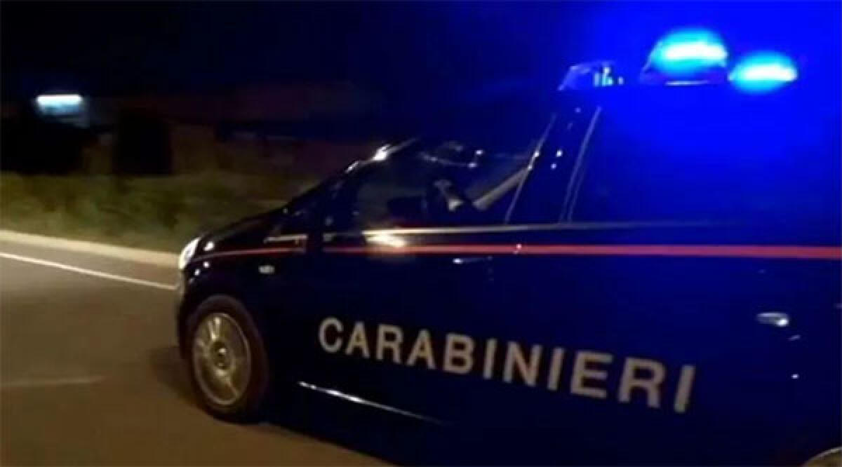 Minaccia il compagno con un coltello per questione economiche: 45enne di Sezze denunciata dai Carabinieri. - 