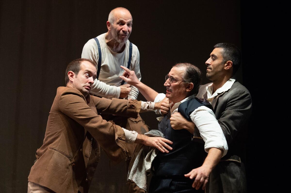 Al Teatro D’Annunzio di Latina in scena lo spettacolo “Una compagnia di pazzi” di Antonio Grosso. - 