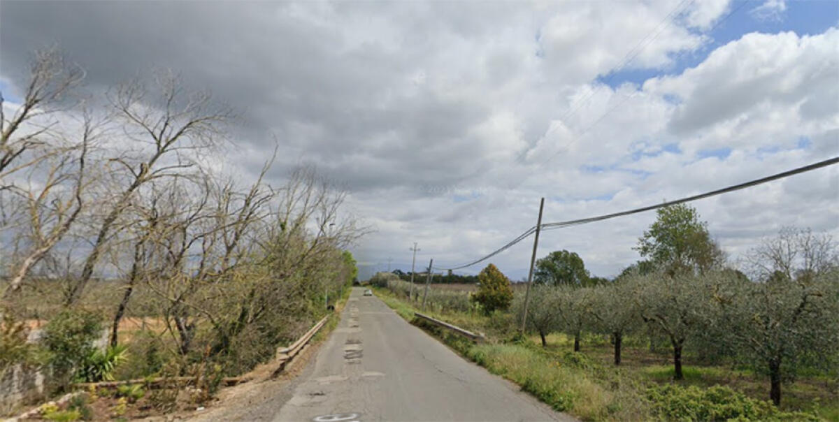 Aprilia - Al via i lavori di rafforzamento degli argini e la pulizia del ponte di via Isole: "Ci saranno disagi" - 