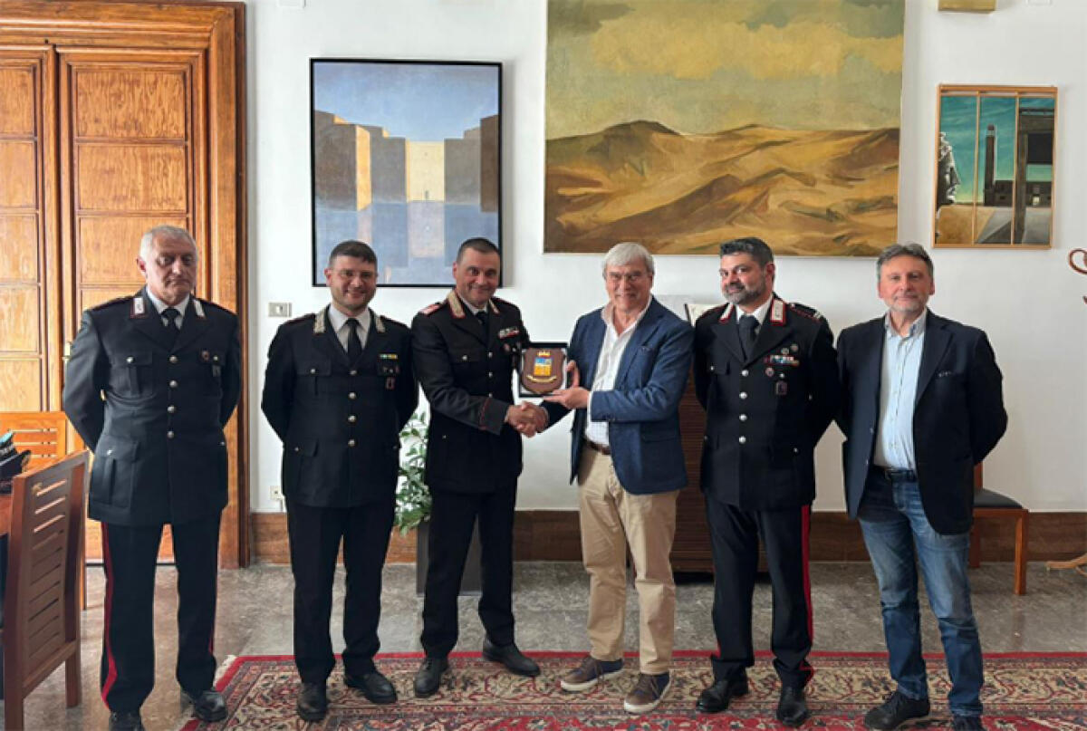 Il Luogotenente Pietro Maglione è il nuovo Comandante della Stazione Carabinieri di Aprilia. Cerimonia di saluto a Sabaudia. - 