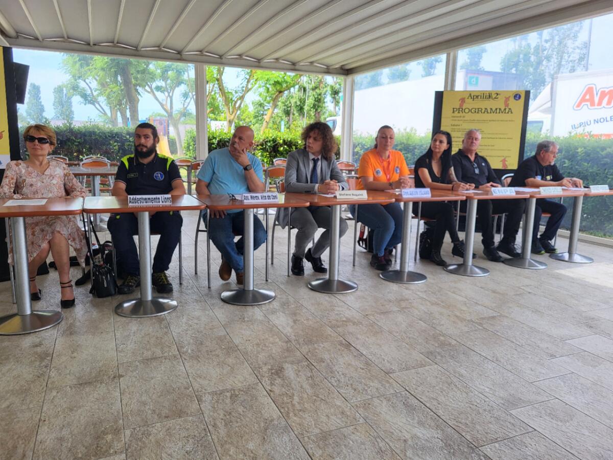 “PETS - Storie di un amore incondizionato”, ad Aprilia2 aperto l’evento dedicato ai nostri amici a 4 zampe! Questa mattina la consegna di un cane guida! VIDEO - 