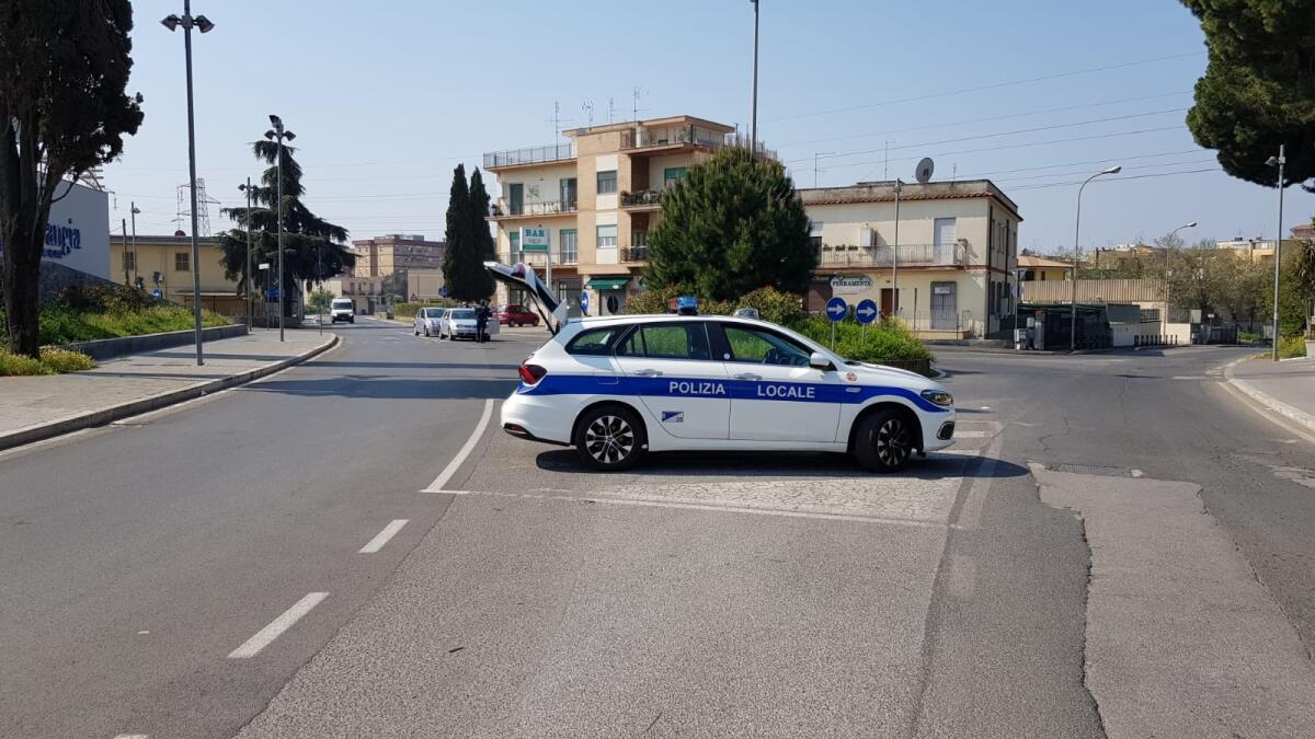 Fugge dopo un sinistro, individuato e denunciato dalla Polizia Locale di Cisterna - 