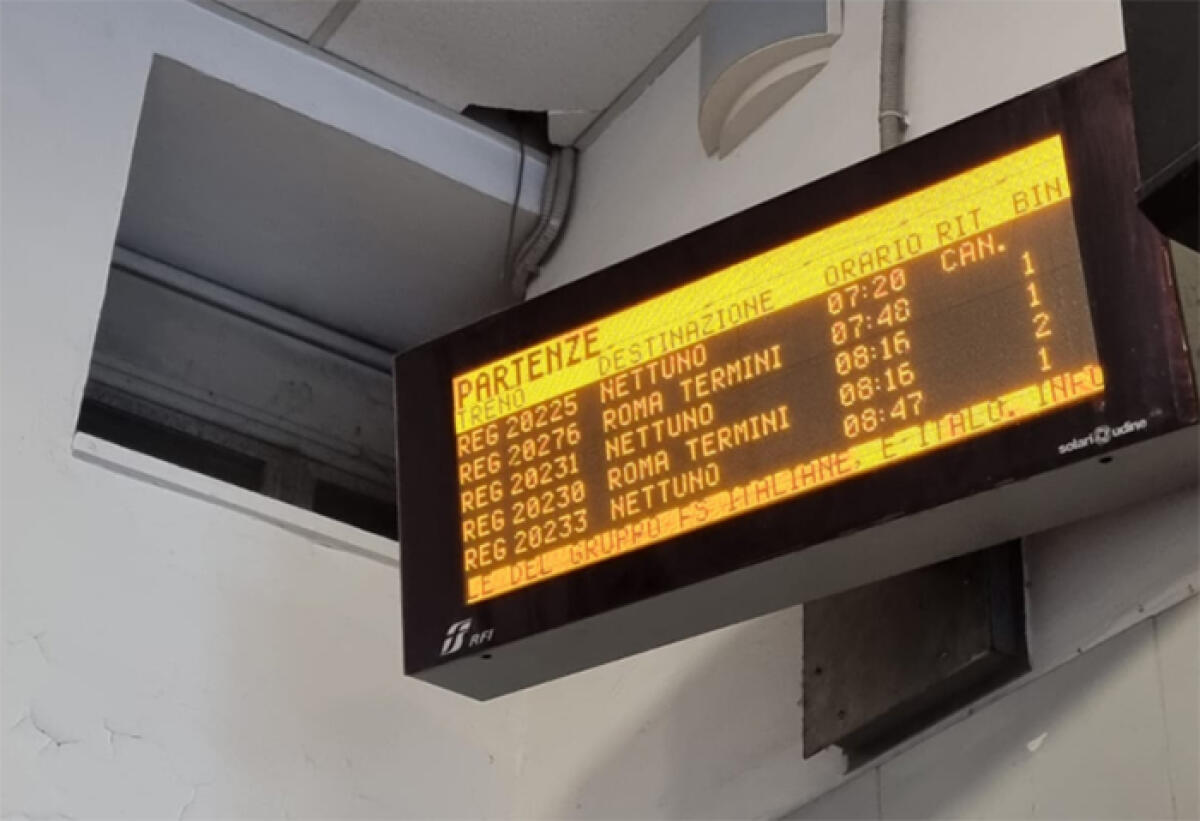 Disagi questa mattina per i pendolari della Nettuno-Roma. Corse cancellate. - 