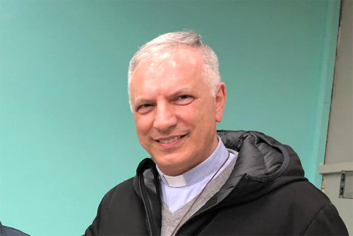 Introduceva droga nel carcere di Velletri: in manette il cappellano Maurizio Verlezza, 63enne parroco di Genzano. - 