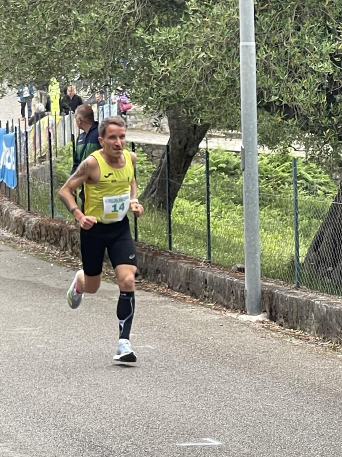 Tante gare e prestigiosi premi per gli atleti e le atlete dell’Asd Runforever Aprilia. - 