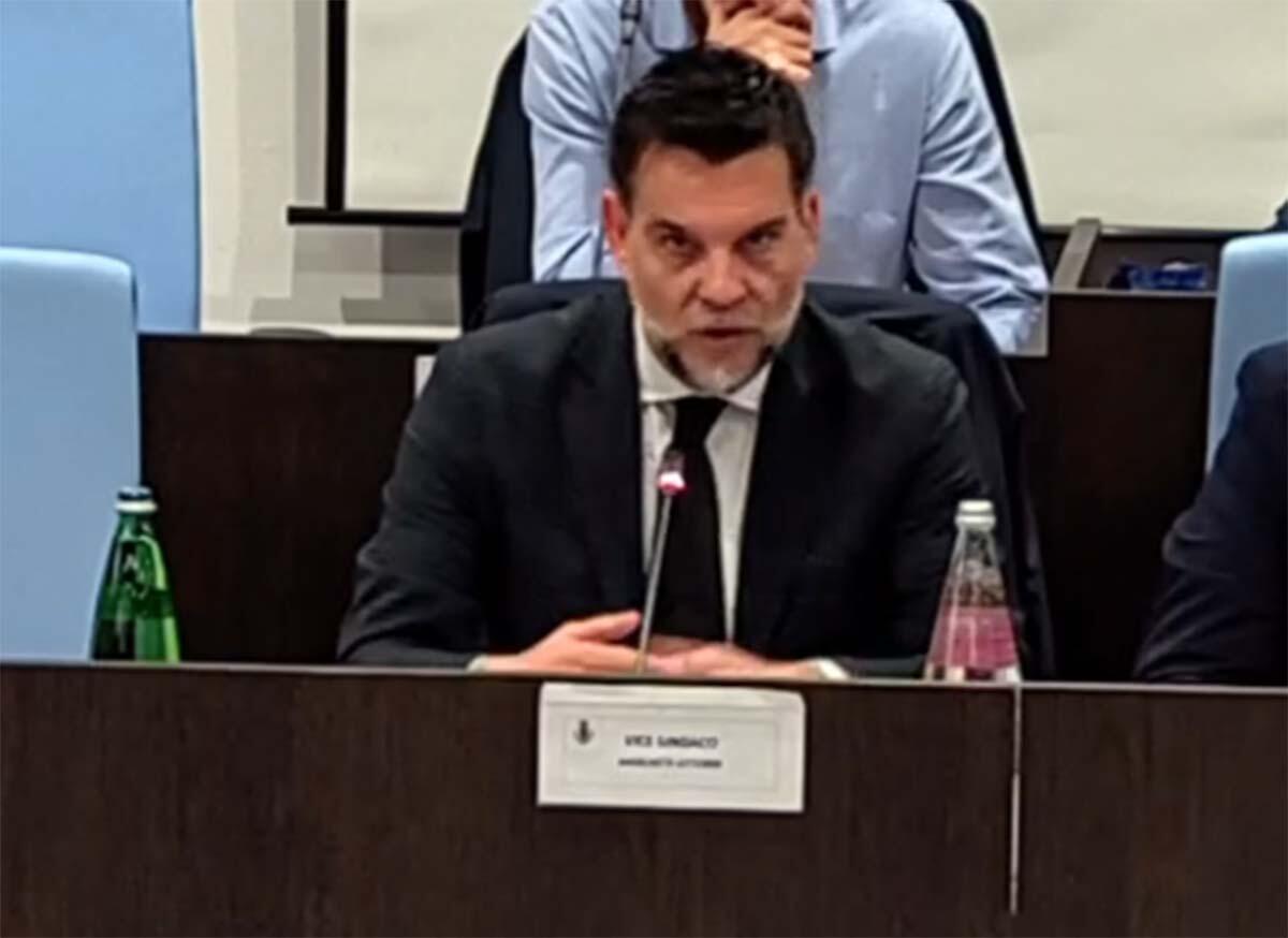 APRILIA - L’assessore Marchitti: “I 5 Stelle da oltre un anno blaterano su ogni cosa, a volte senza nemmeno sapere le competenze”. - 