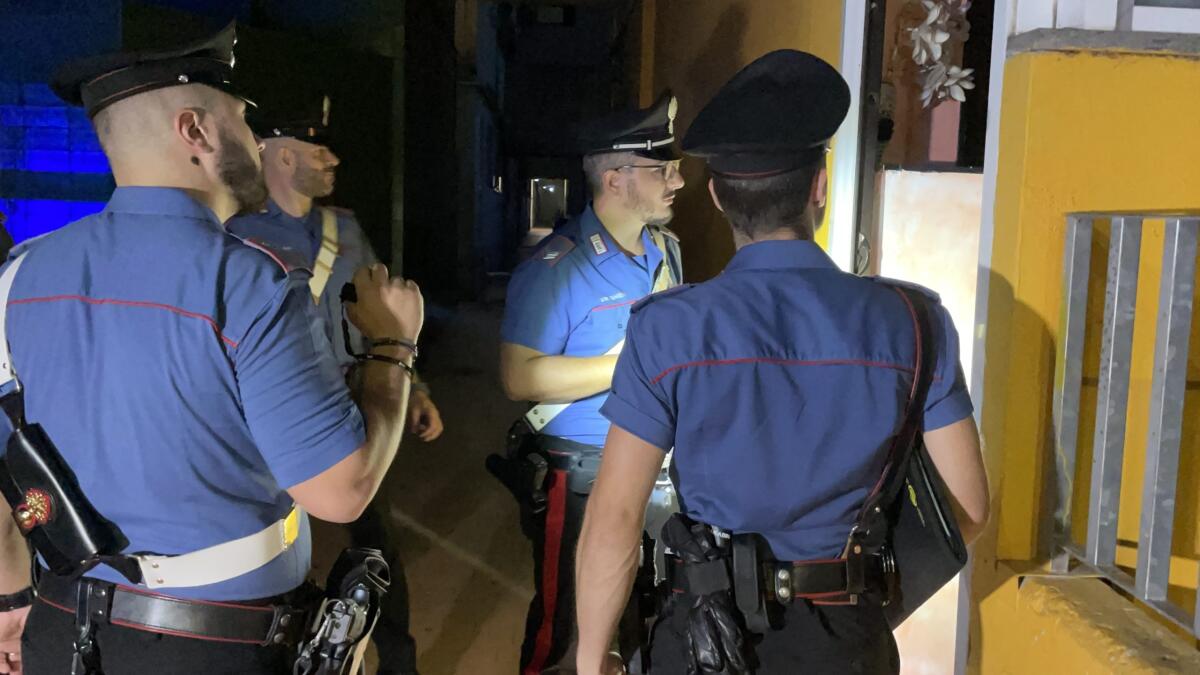 Tenta di uccidere la moglie: i Carabinieri di Frascati arrestano un cittadino cinese. - 