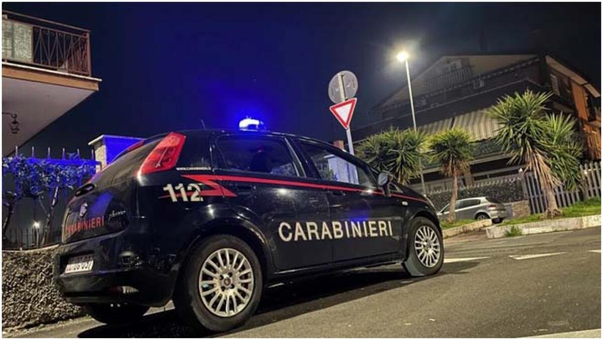 Aggredisce la moglie di fronte ai figli di 7 anni - 