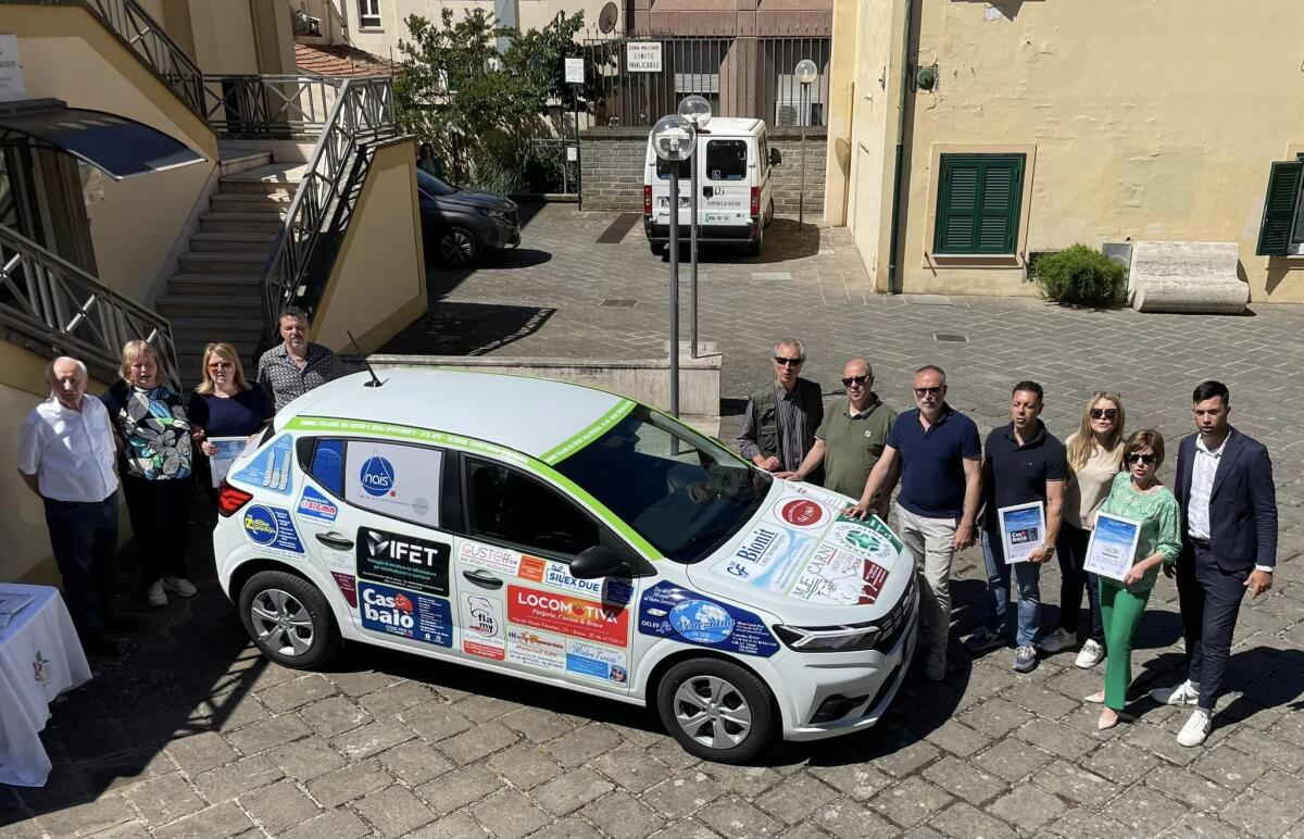 Ad Albano un’auto per il servizio di trasporto per persone cieche ed ipovedenti. - 