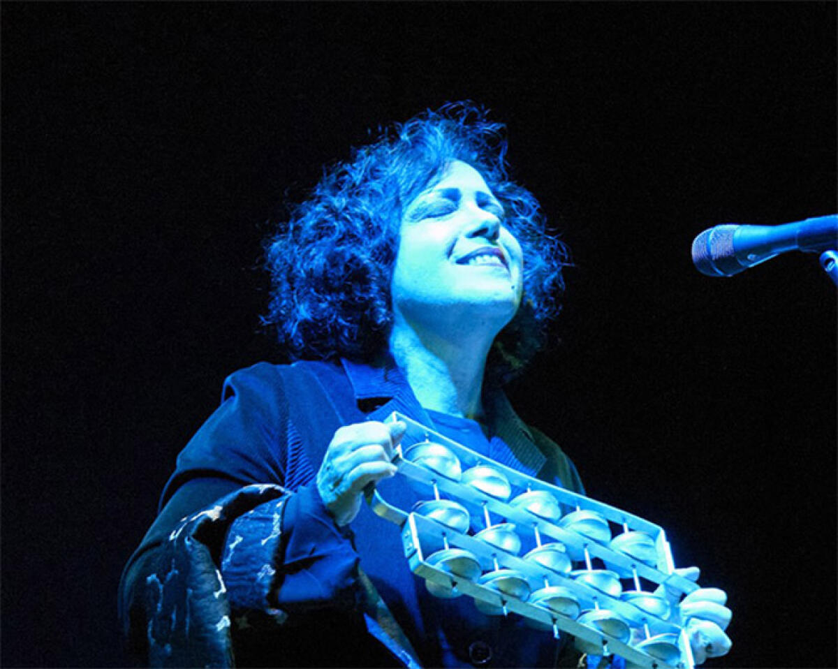 Ai “Salotti Musicali” di Latina questo sabato sera il "Concerto Versatile" di Antonella Ruggiero. - 