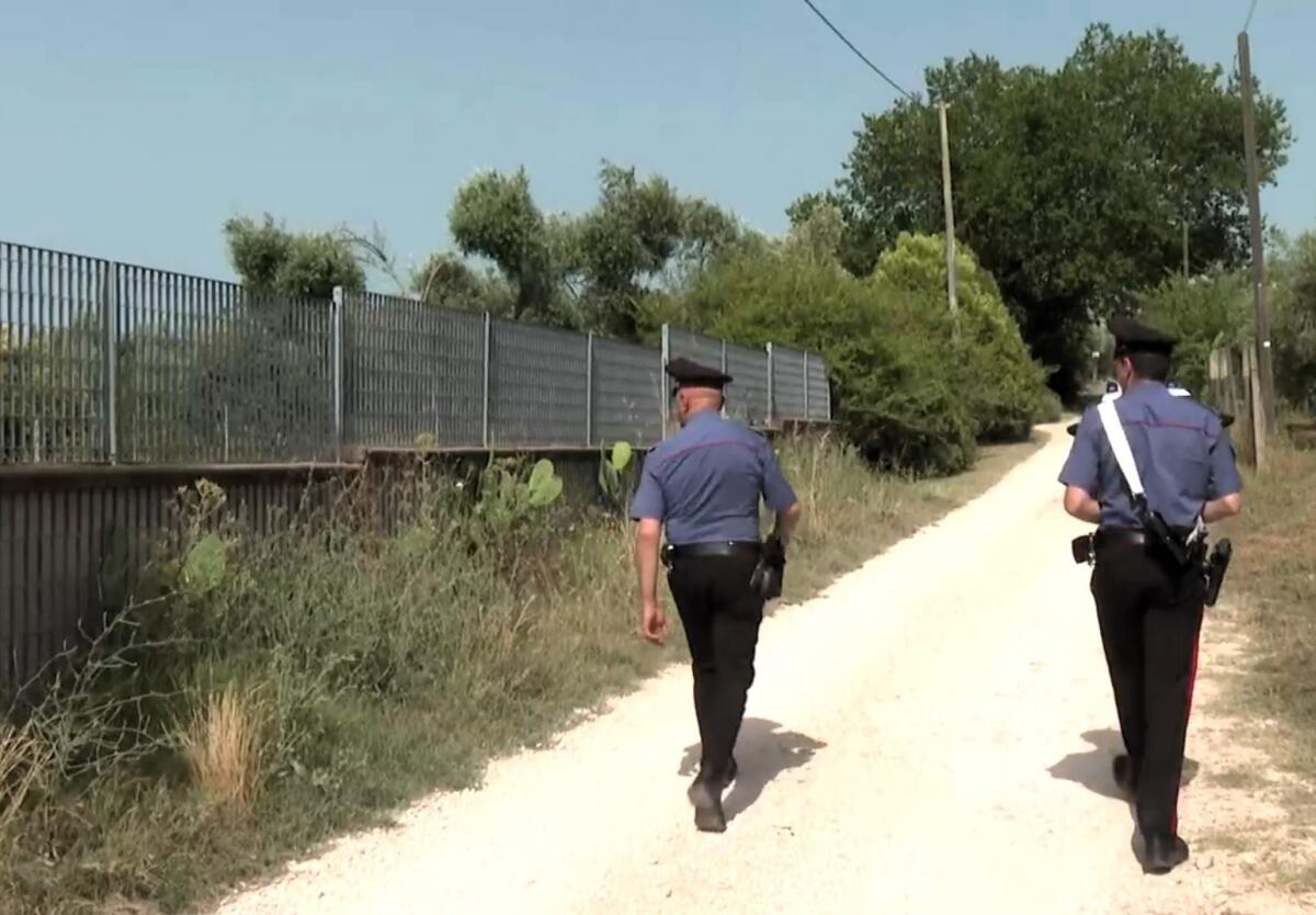 Aveva abbandonato l’anziana madre, invalida e non autosufficiente, poi deceduta, per andare in vacanza. 49enne in carcere. - 