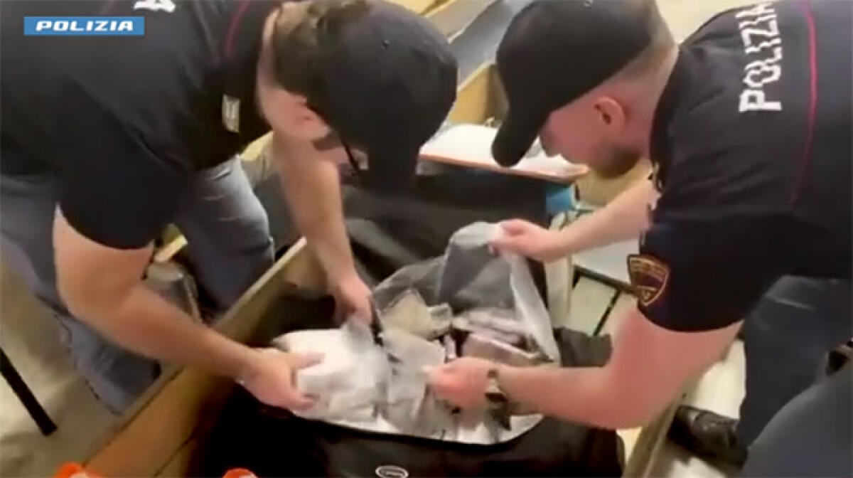 Operazione “Pit Stop” della DDA di Roma per mafia e traffico di droga: 9 misure cautelari e un quintale di droga sotto sequestrato. VIDEO - 