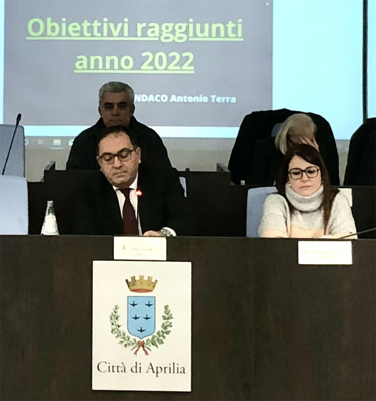 APRILIA - L’ex sindaco Terra e l’ex assessore Caporaso finiti nell’inchiesta per la gara affidata alla "Nuova Tesei Bus". - 