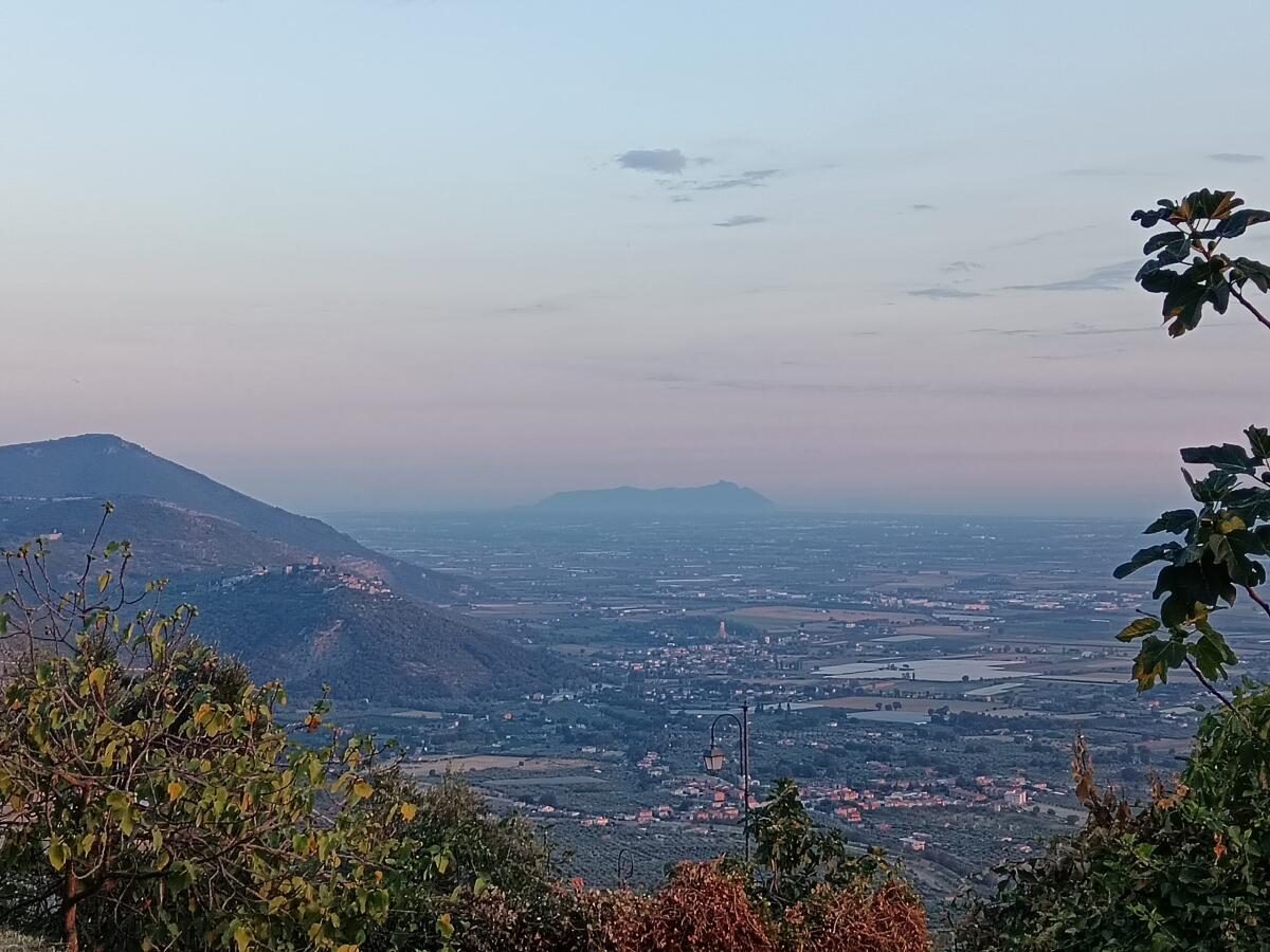 Minacce e disordini in un bar di Norma. Emesso Daspo Urbano per un 42enne - 