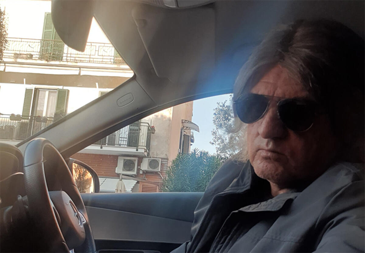 A Terracina l’ultimo saluto all’avvocato Giorgio Pompei, morto nell’incendio del suo appartamento. - 