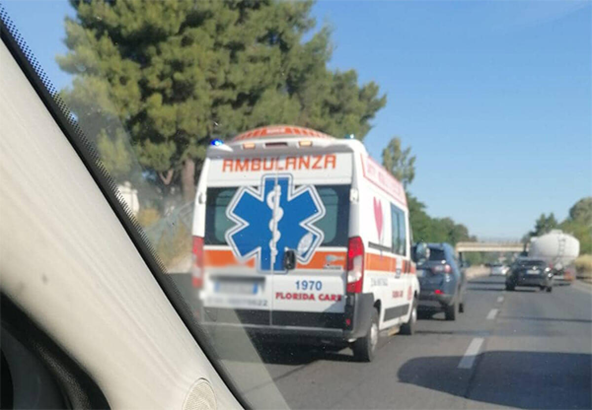 Torna regolare il traffico sulla Pontina. Rimosso l’incidente all’altezza di Pomezia Nord. - 