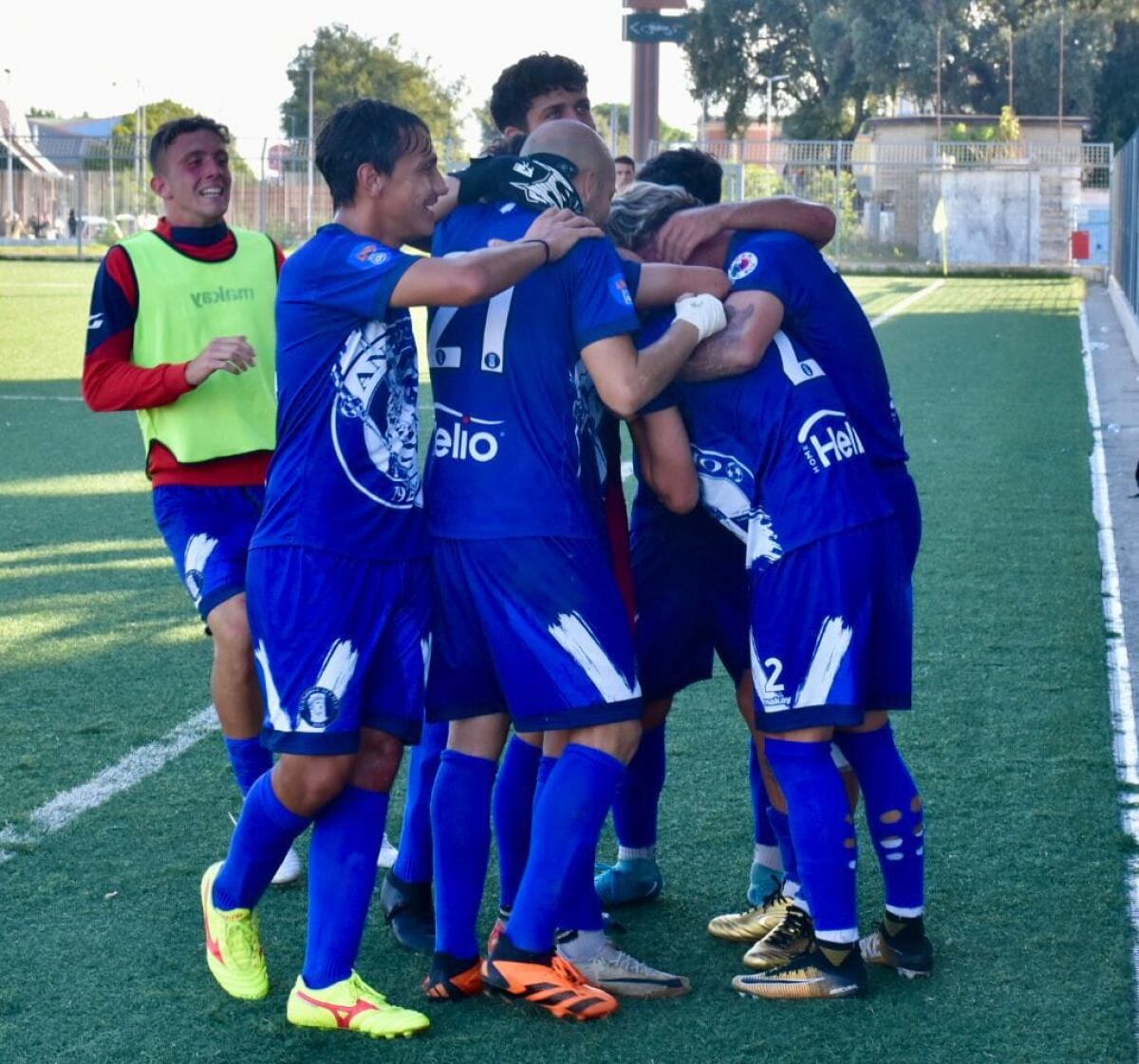 Calcio - Serie D - Finisce con un pari tra l'Atletico Uri e l'Anzio - 