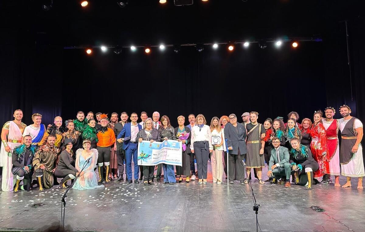 Gli allievi Vice Ispettori della Scuola di Polizia di Nettuno attori per beneficenza. Un successo lo spettacolo “Sempre Dritto?”. - 