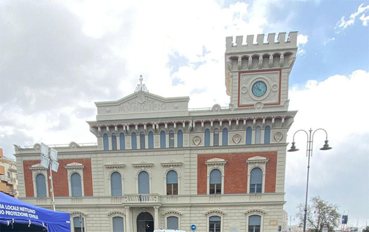 Cartelli pubblicitari a Nettuno, il Comune ne annulla altri 60. Verdi: "Avevamo ragione" - 