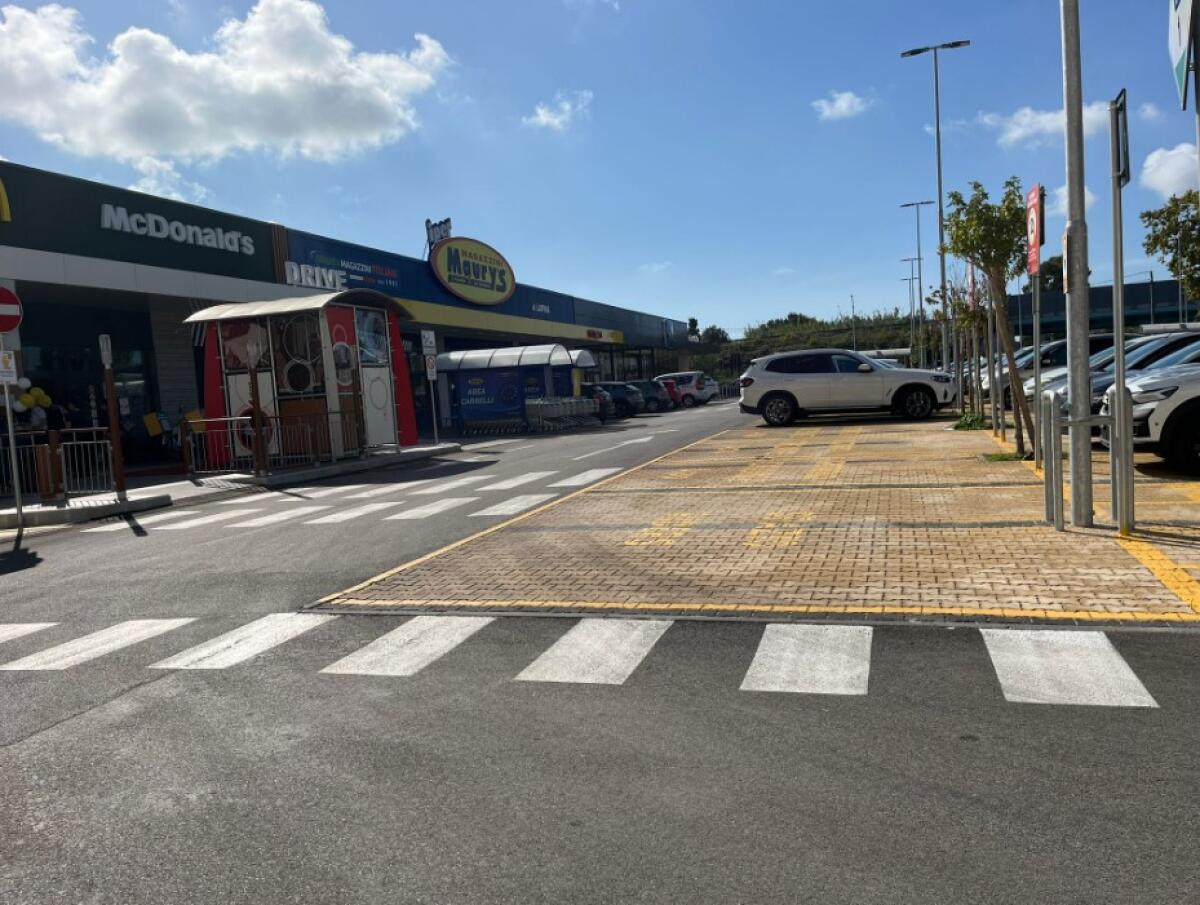 "Variante Q3": per la Cassazione si tratta di un centro commerciale - 