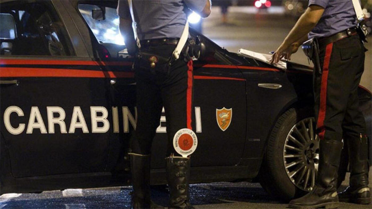 Schiaffi e spinte alle dipendenti del supermercato dopo il furto, 38enne di Terracina in arresto - 