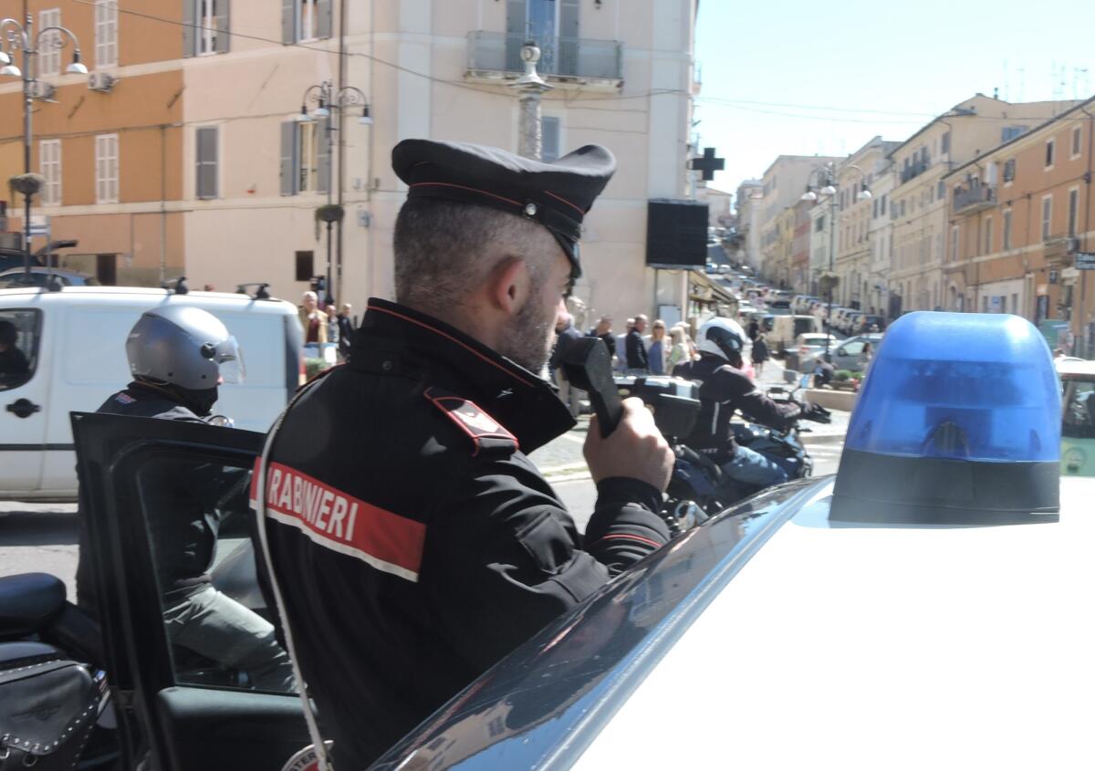 A Genzano irregolarità in un forno, in una panineria/pizzeria a taglio e in un ristorante. Controlli dei Nas. - 