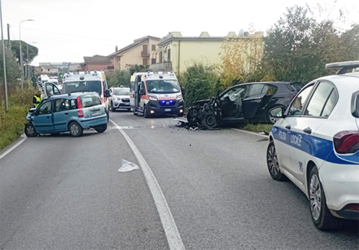 Frontale sulla Nettunense, a Campoleone: negativi ad  alcool e droghe i conducenti delle due auto. L’88enne di Aprilia in condizioni delicate. - 